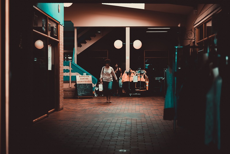 地下室潮濕怎么破？安詩曼除濕機來支招