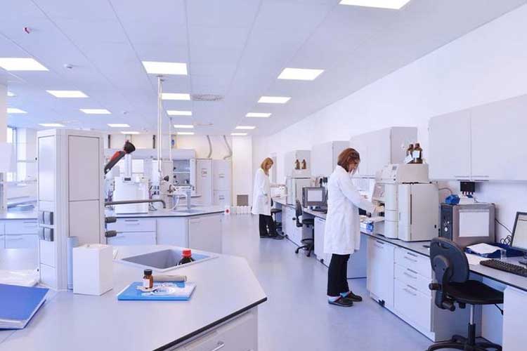 實(shí)驗(yàn)室和儀器室怎么控制濕度? 實(shí)驗(yàn)儀器室除濕機(jī)